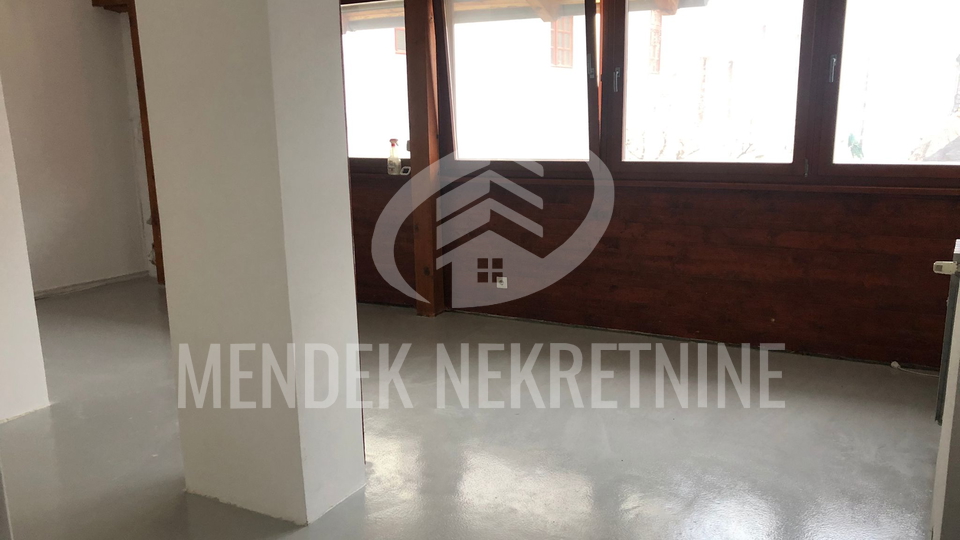 Commercial Property, 125 m2, For Rent, Varaždin - Centar